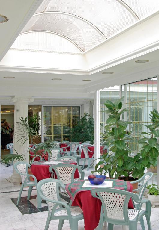 Hotel Chronis Paralia Katerinis Luaran gambar